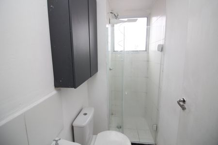 Banheiro de apartamento para alugar com 2 quartos, 42m² em Jardim Boa Vista (zona Oeste), Osasco