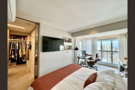 Apartamento à venda com 3 quartos, 213m² em Santo Amaro, São Paulo