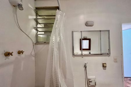 Apartamento para alugar com 93m², 2 quartos e 1 vagaBanheiro 