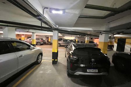 Apartamento para alugar com 93m², 2 quartos e 1 vagaGaragem