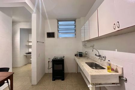 Apartamento para alugar com 93m², 2 quartos e 1 vagaCozinha