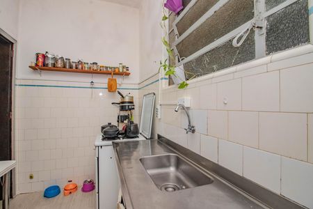 Apartamento à venda com 49m², 1 quarto e sem vaga Apartamento à venda com 49m², 1 quarto e sem vagaCozinha e Área de Serviço