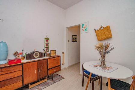 Apartamento à venda com 49m², 1 quarto e sem vaga Apartamento à venda com 49m², 1 quarto e sem vagaSala