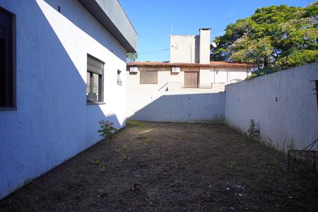 Casa para alugar com 180m², 3 quartos e 2 vagas Casa para alugar com 180m², 3 quartos e 2 vagasPátio