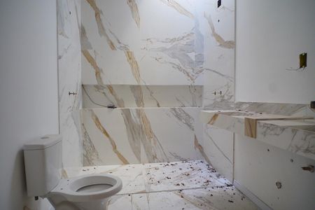 Casa para alugar com 180m², 3 quartos e 2 vagas Casa para alugar com 180m², 3 quartos e 2 vagasBanheiro da suíte 1
