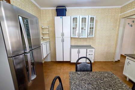 Apartamento para alugar com 79m², 2 quartos e 1 vaga Apartamento para alugar com 79m², 2 quartos e 1 vagaCozinha