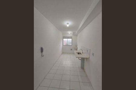 Cozinha de apartamento para alugar com 2 quartos, 49m² em Jardim da Laranjeira (Zona Leste), São Paulo