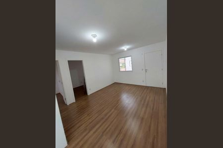 Sala de apartamento para alugar com 2 quartos, 49m² em Jardim da Laranjeira (Zona Leste), São Paulo