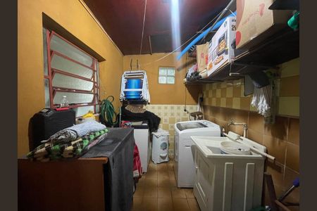 Casa à venda com 116m², 2 quartos e 1 vaga