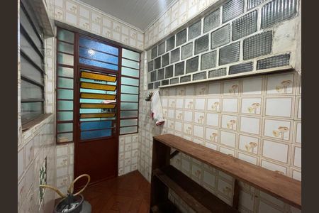 Casa à venda com 116m², 2 quartos e 1 vaga