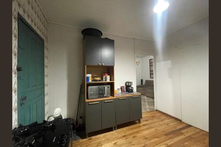 Casa à venda com 116m², 2 quartos e 1 vaga