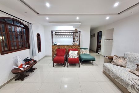 Apartamento para alugar com 362m², 3 quartos e 5 vagas Apartamento para alugar com 362m², 3 quartos e 5 vagasSala