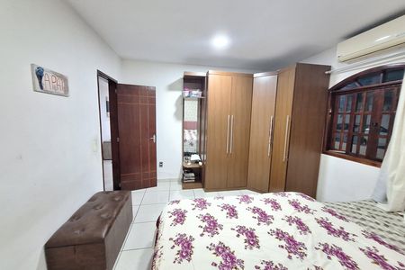 Apartamento para alugar com 362m², 3 quartos e 5 vagas Apartamento para alugar com 362m², 3 quartos e 5 vagasQuarto