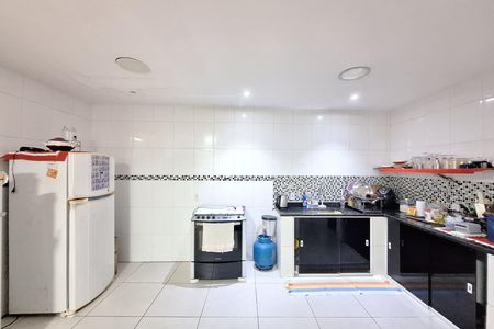 Apartamento para alugar com 362m², 3 quartos e 5 vagas Apartamento para alugar com 362m², 3 quartos e 5 vagasCozinha