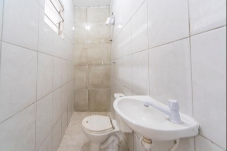 Casa para alugar com 70m², 1 quarto e sem vaga Casa para alugar com 70m², 1 quarto e sem vagaBanheiro