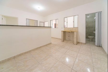 Casa para alugar com 70m², 1 quarto e sem vaga Casa para alugar com 70m², 1 quarto e sem vagaCozinha
