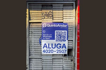 Casa para alugar com 70m², 1 quarto e sem vaga Casa para alugar com 70m², 1 quarto e sem vagaPlaca Instalada na Fachada