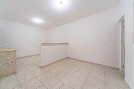 Sala de casa para alugar com 1 quarto, 70m² em Vila Palmares, Santo André