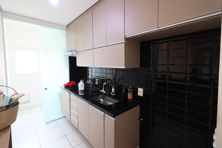 Apartamento para alugar com 53m², 2 quartos e 1 vagaCozinha e Área de Serviço