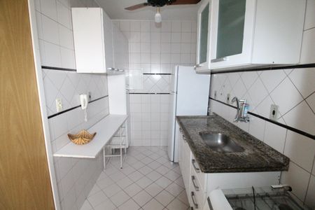 Apartamento para alugar com 65m², 2 quartos e 2 vagasCozinha