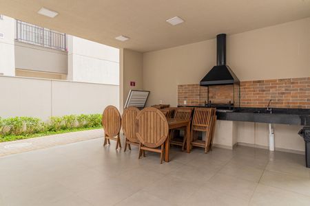 Apartamento para alugar com 44m², 2 quartos e 1 vaga Apartamento para alugar com 44m², 2 quartos e 1 vagaÁrea comum - Churrasqueira