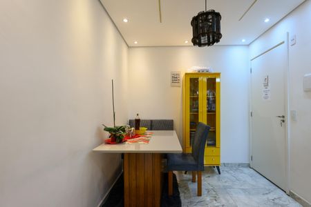 Apartamento para alugar com 44m², 2 quartos e 1 vaga Apartamento para alugar com 44m², 2 quartos e 1 vagaSala