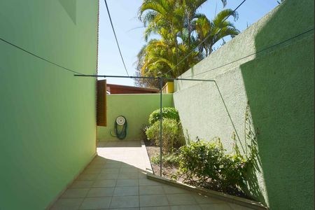 Casa de condomínio para alugar com 333m², 4 quartos e 4 vagas
