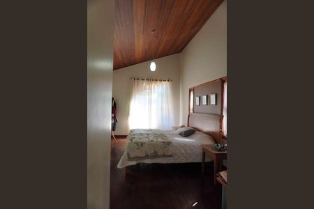 Casa de Condomínio à venda com 4 quartos, 333m² em Morada dos Pinheiros (aldeia da Serra), Barueri