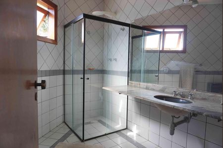 Casa de condomínio para alugar com 333m², 4 quartos e 4 vagas