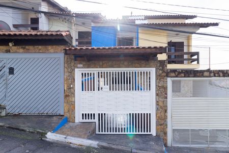 Fachada de casa para alugar com 2 quartos, 180m² em Vila Sao Vicente, São Paulo