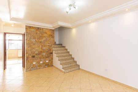 Sala de casa para alugar com 2 quartos, 180m² em Vila Sao Vicente, São Paulo