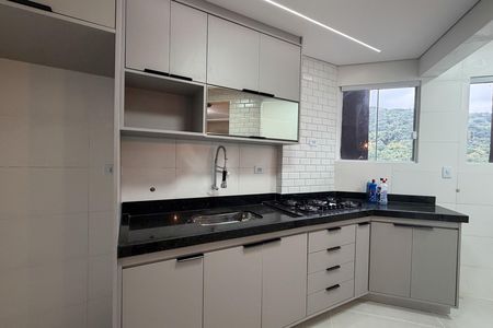 Apartamento para alugar com 60m², 2 quartos e 1 vaga Apartamento para alugar com 60m², 2 quartos e 1 vagaCozinha e Área de Serviço