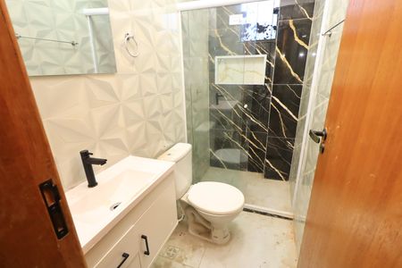Banheiro de apartamento para alugar com 1 quarto, 40m² em Piatã, Salvador