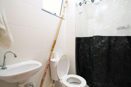 Apartamento para alugar com 45m², 2 quartos e 1 vaga Apartamento para alugar com 45m², 2 quartos e 1 vagaBanheiro
