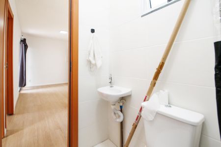 Apartamento para alugar com 45m², 2 quartos e 1 vaga Apartamento para alugar com 45m², 2 quartos e 1 vagaBanheiro