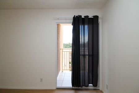 Varanda Sala de apartamento para alugar com 2 quartos, 45m² em Granja Viana, Cotia