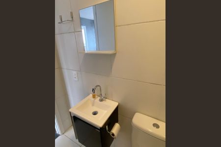 Apartamento para alugar com 2 quartos, 35m² em Conjunto Habitacional Santa Etelvina III, São Paulo
