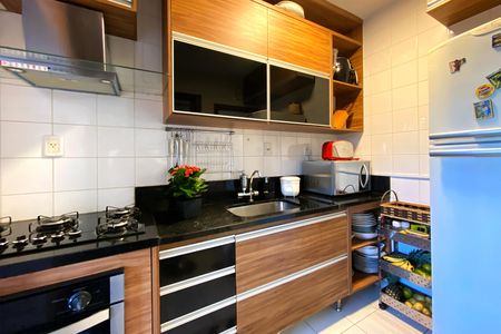Apartamento à venda com 86m², 3 quartos e 2 vagas Apartamento à venda com 86m², 3 quartos e 2 vagasCozinha