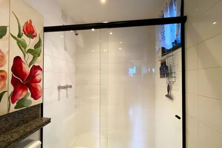 Apartamento à venda com 86m², 3 quartos e 2 vagas Apartamento à venda com 86m², 3 quartos e 2 vagasBanheiro
