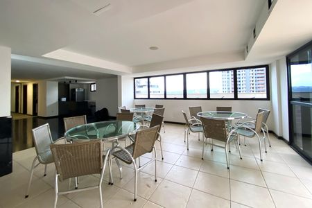 Apartamento à venda com 86m², 3 quartos e 2 vagas Apartamento à venda com 86m², 3 quartos e 2 vagasÁrea comum