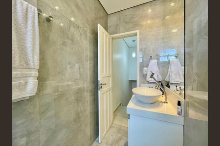 Casa à venda com 2 quartos, 60m² em João Pinheiro, Belo Horizonte