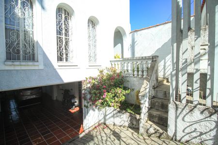 Casa à venda com 2 quartos, 220m² em Vila Bertioga, São Paulo