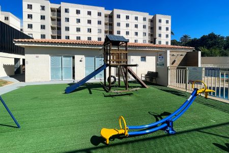 Apartamento para alugar com 49m², 2 quartos e 1 vaga Apartamento para alugar com 49m², 2 quartos e 1 vagaÁrea comum - Playground