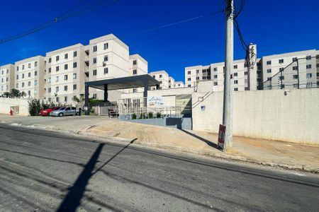 Apartamento para alugar com 49m², 2 quartos e 1 vaga Apartamento para alugar com 49m², 2 quartos e 1 vagaFachada Condomínio