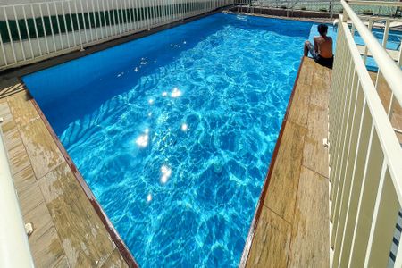 Apartamento para alugar com 49m², 2 quartos e 1 vaga Apartamento para alugar com 49m², 2 quartos e 1 vagaÁrea comum - Piscina