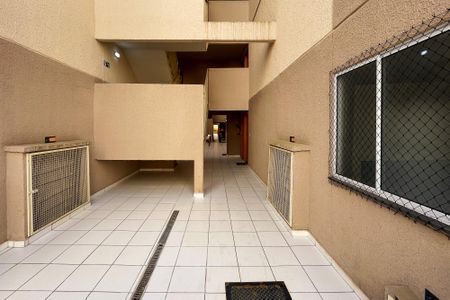 Apartamento para alugar com 49m², 2 quartos e 1 vaga Apartamento para alugar com 49m², 2 quartos e 1 vagaEntrada Prédio