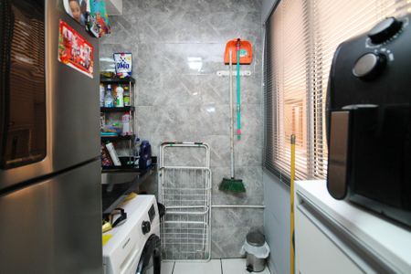 Apartamento para alugar com 49m², 2 quartos e 1 vaga Apartamento para alugar com 49m², 2 quartos e 1 vagaLavanderia
