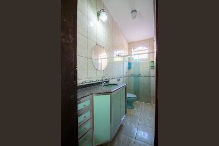 Casa à venda com 90m², 3 quartos e 1 vaga Casa à venda com 90m², 3 quartos e 1 vagaBanheiro