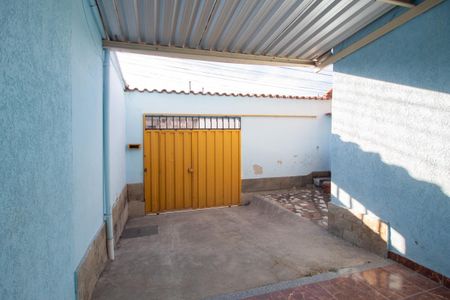 Casa à venda com 90m², 3 quartos e 1 vaga Casa à venda com 90m², 3 quartos e 1 vagaGaragem