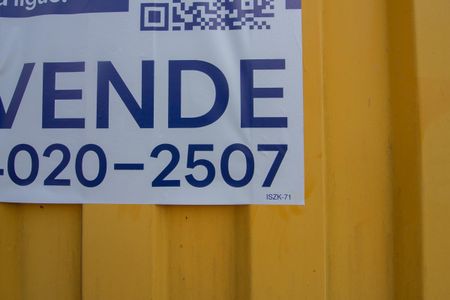 Casa à venda com 90m², 3 quartos e 1 vaga Casa à venda com 90m², 3 quartos e 1 vagaPlaquinha Instalada